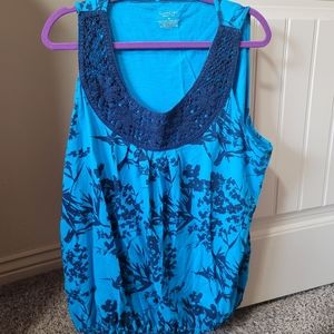 Fun blue tank top with banded bottom
